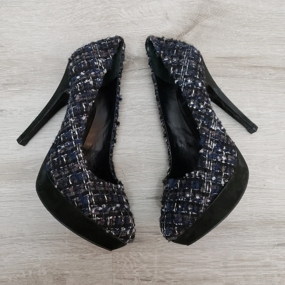 Tory Burch Size 6 Peggy Tweed and Suede High Heels Stilettos Pumps